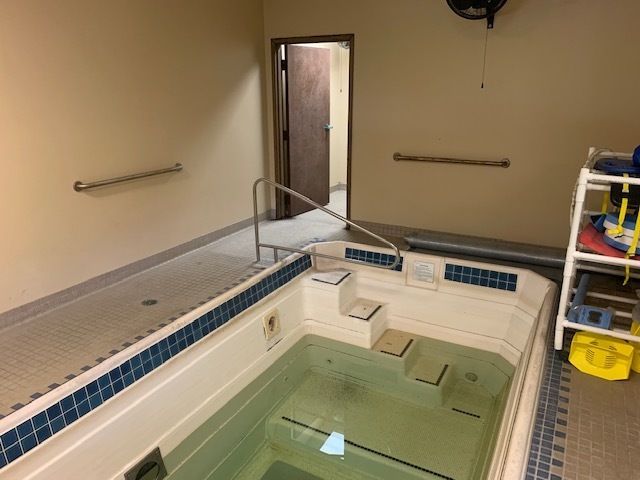 Medical Office For Sale/Lease : 15 Orleans Dr, Hattiesburg, MS 39402